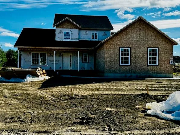 73 Seashore Way, Mechanicville, NY 12118