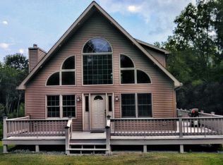 61 Gussies Ln, Wapwallopen, PA 18660