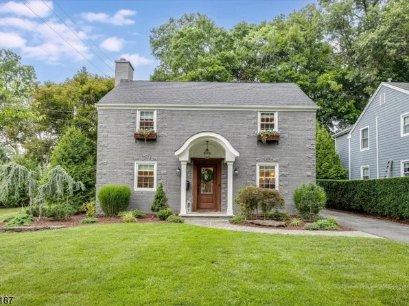 24 Ridge Rd, Glen Rock Boro, NJ 07452