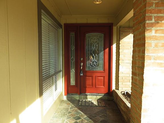 2nd image of 12802 Esplanade St