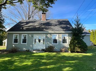 196 N Main St, Rockland, ME 04841