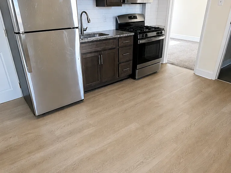 22 Garfield Ave #1 — Photo 2
