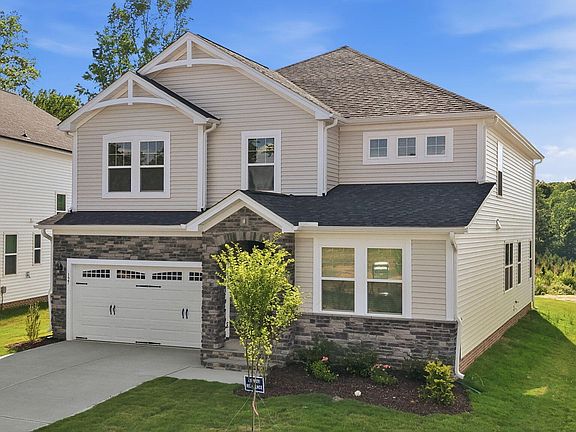 2nd image of 127 Bull Bay Ln