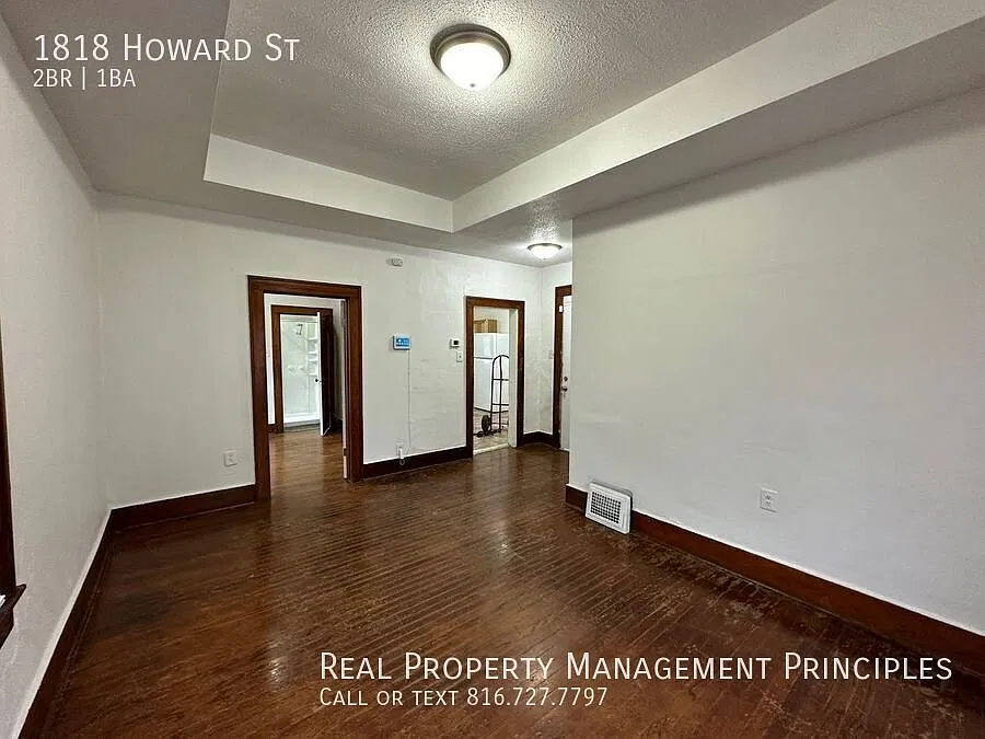 Recently Renovated 2 Bedroom 1 Bath Home!! Deposit free with Obligo! — Photo 3