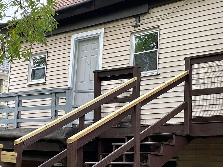 419 N 7th St #B — Photo 1