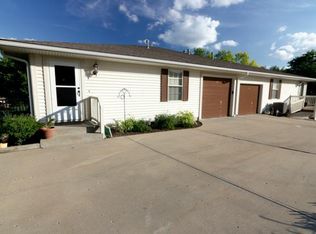 340 E Hansen Ct, Independence, MO 64055