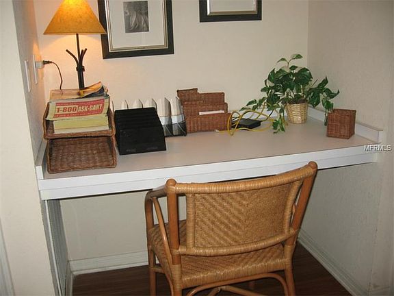 4th image of 15350 Amberly Dr Unit 114