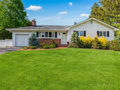 30 Barbara Avenue, Port Jefferson Station, NY, 11776
