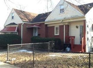 843 Hayes Ave, Oak Park, IL 60302