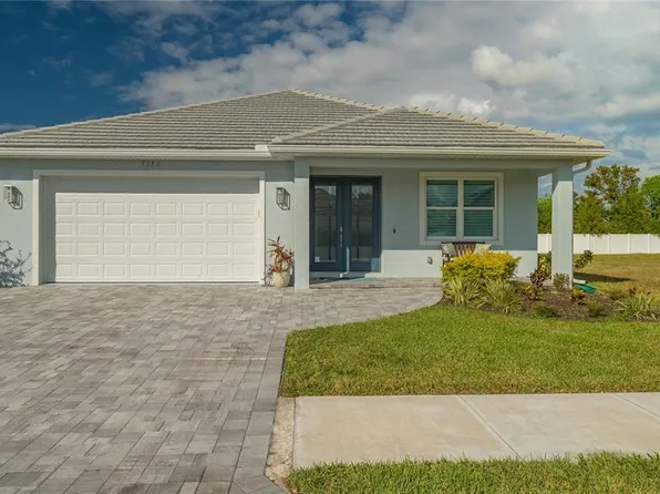 5252 Willow Lake Ct, Sarasota, FL 34233