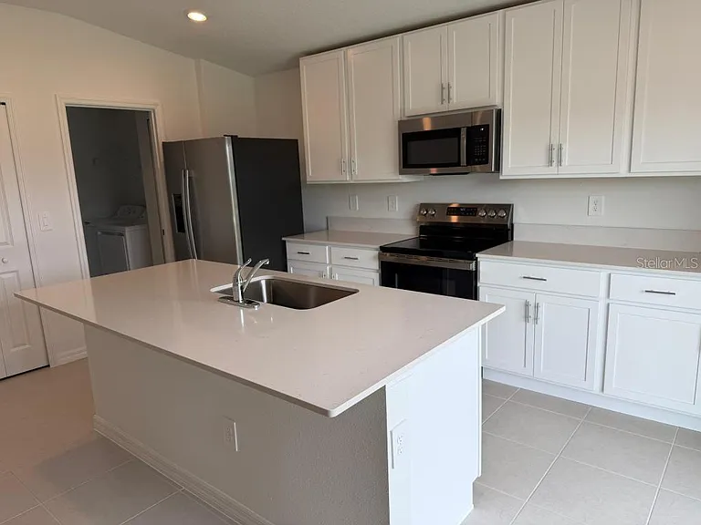 2155 Lone Oak Ln — Photo 6
