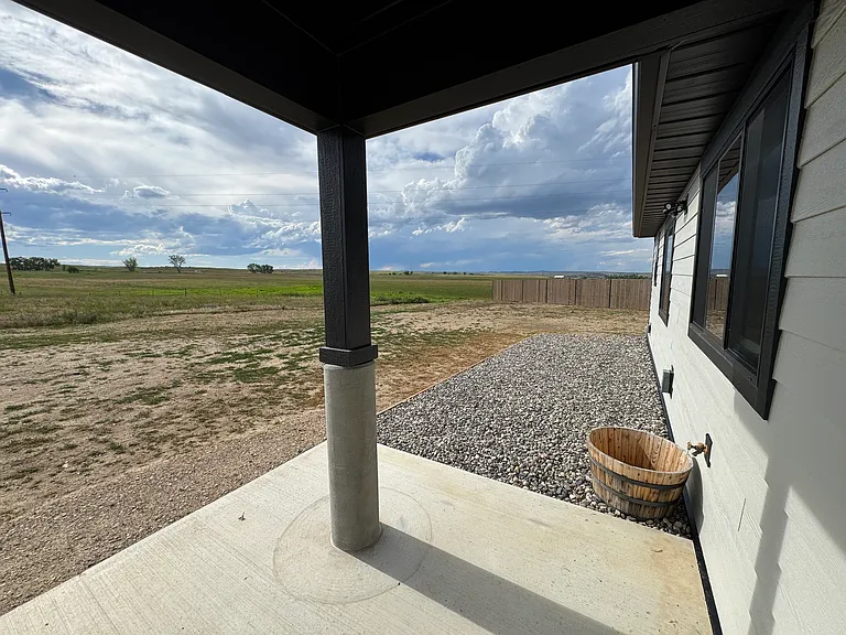 1495 Oxbow Dr — Photo 13