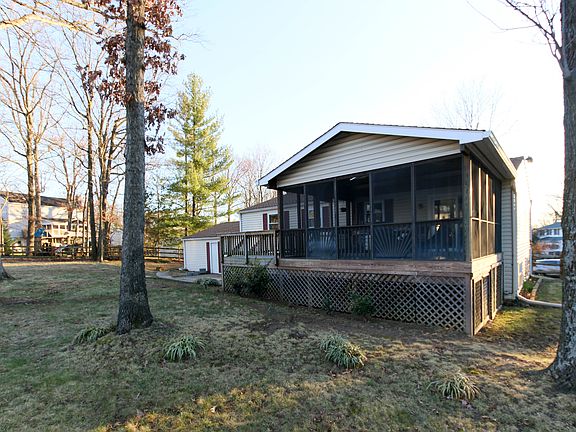 5th image of 13 Candleberry Ct