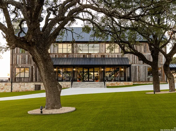 3280 Highway 39, Hunt, TX 78024