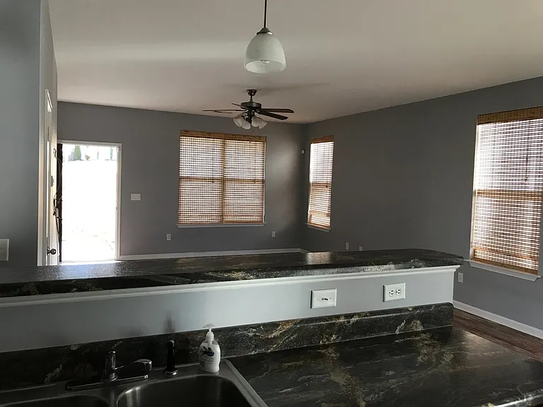 69 Thunderbird Dr — Photo 5