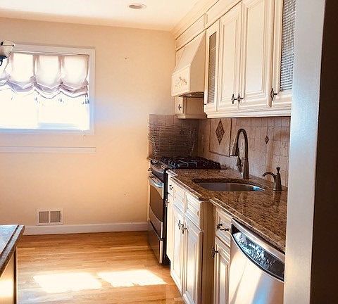 4th image of 15912 88th St