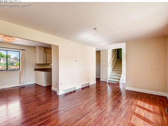 Living/Dining Area