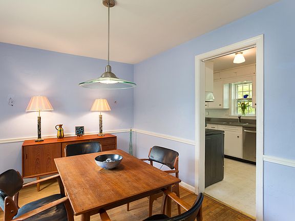 5th image of 7023 Fairfax Dr