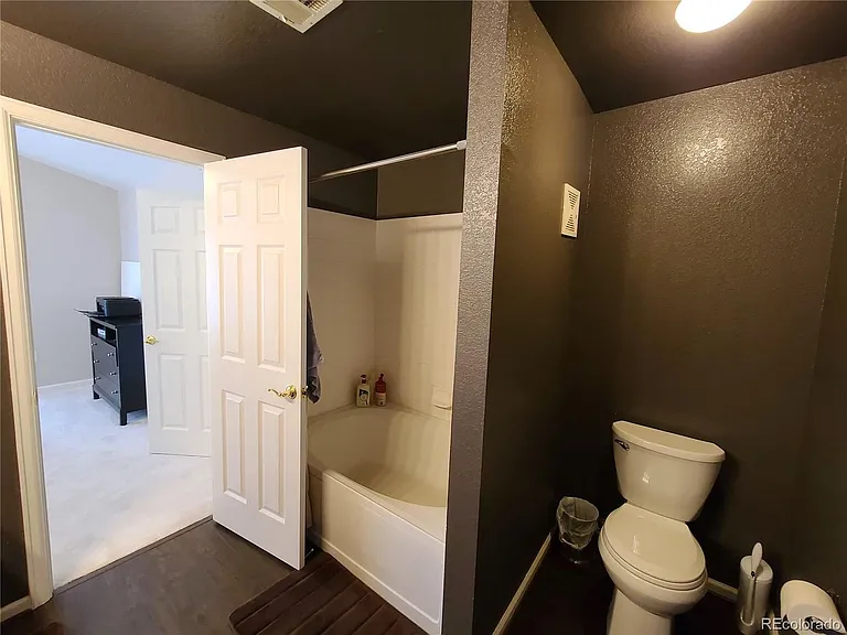 7440 S Blackhawk St #8303 — Photo 11