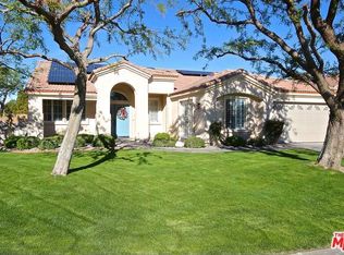 1084 E Circulo San Sorrento Rd, Palm Springs, CA 92262