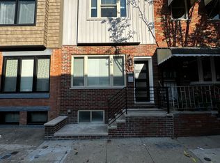 2609 S Hutchinson St, Philadelphia, PA 19148