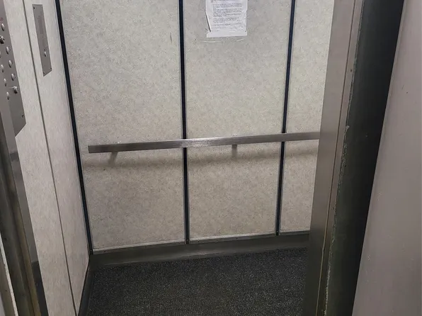 (undisclosed Address), Hollis, NY 11423