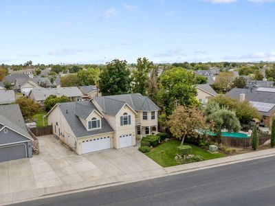 927 W Saffron Street, Hanford, CA, 93230