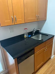 Rented by Salon Realty Corp