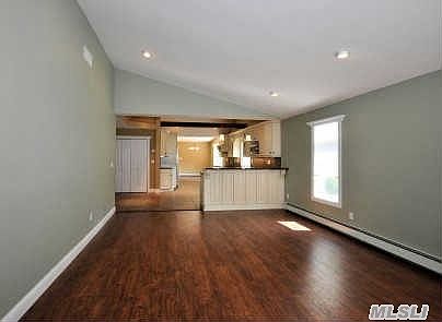 3rd image of 362 Twilight Ln