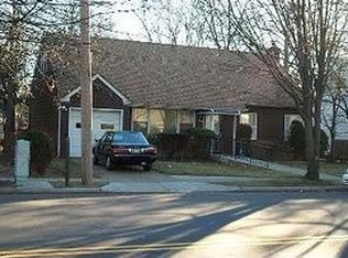 629 Dogwood Ave, West Hempstead, NY 11552