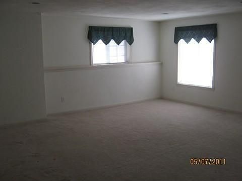4th image of W5149 Stewart Dr