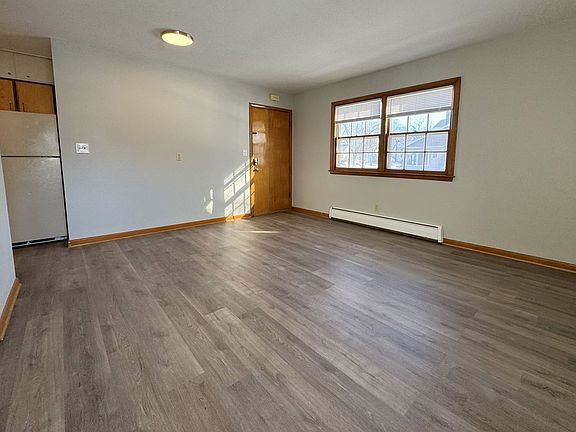 3rd image of 201 Howard Ave Unit 3