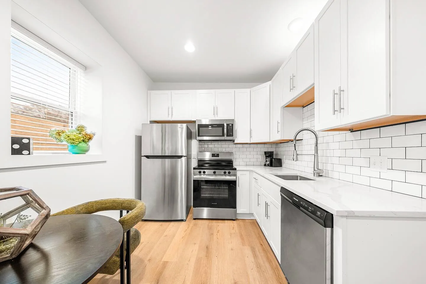 1 bed, 658 sqft, $1,400 — Photo 3