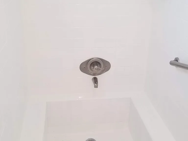 28 E Wild Briar Rd #C — Photo 25