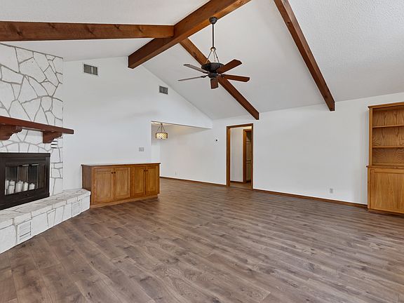 4th image of 850 Mission Hills Dr