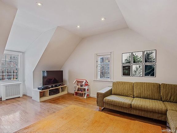 4th image of 274 W 95th St #123
