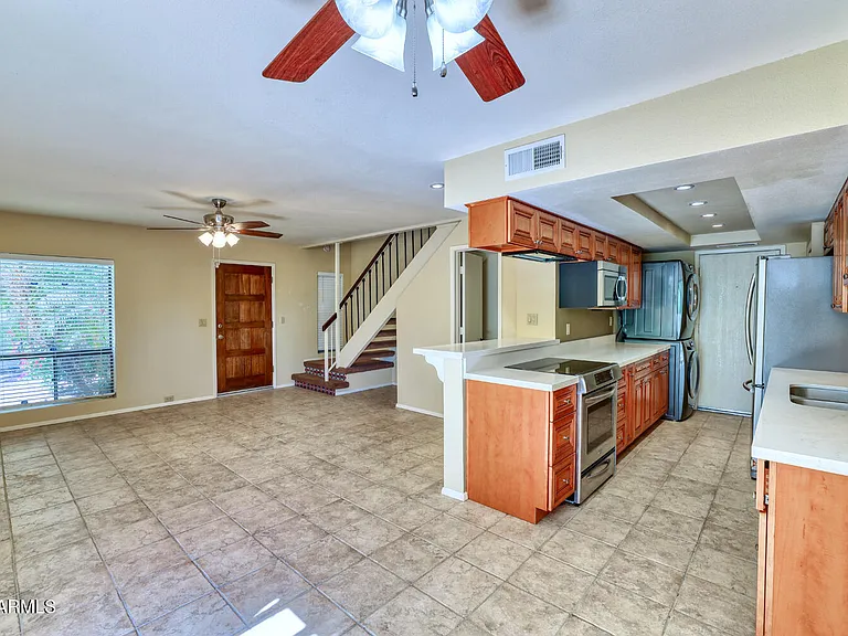 4809 E Euclid Ave #2 — Photo 4