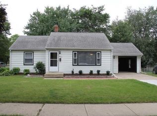 3937 Dennett Dr, Madison, WI 53714