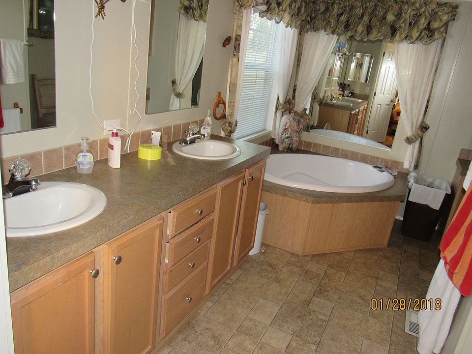 2nd image of 3311 S Arcadia Ave Spc 14
