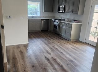 11071 Yarmouth Ave, Granada Hills, CA 91344