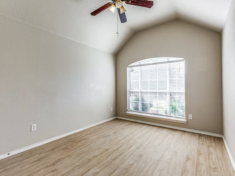 4527 Aspen Glen Rd — Photo 10