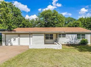 3821 Bonnie Dr, Fort Worth, TX 76116