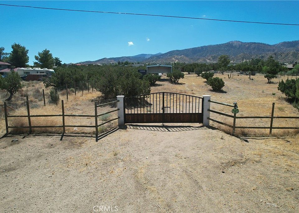1st image of 985 Cholla Rd