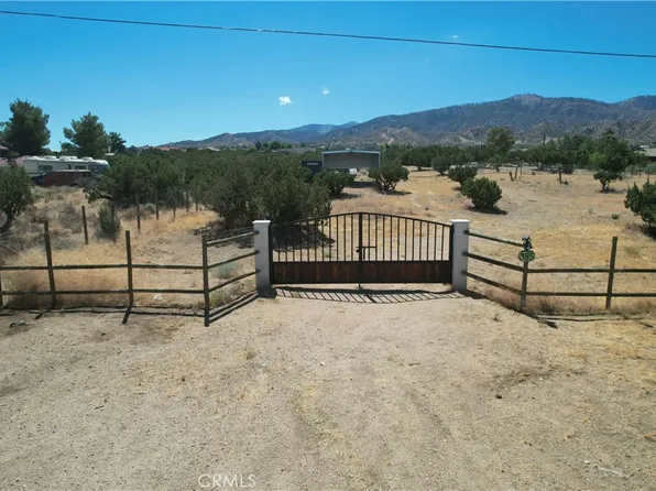 985 Cholla Rd, Pinon Hills, CA 92372