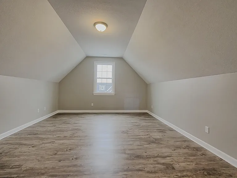 602 Princess Anne Cir — Photo 21