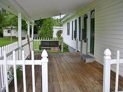 4th image of 11906 Hickory Trl