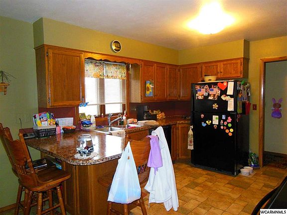 2nd image of 504 Spicer Ave N