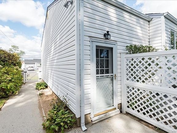 5th image of 96 Lockwood Ave
