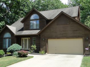 8385 Settlers Psge, Brecksville, OH 44141