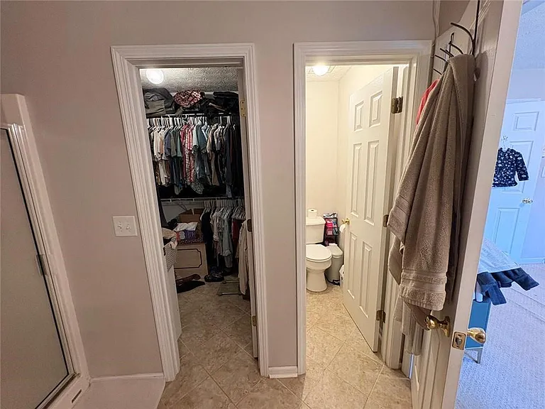 3082 Kentmere Dr — Photo 13